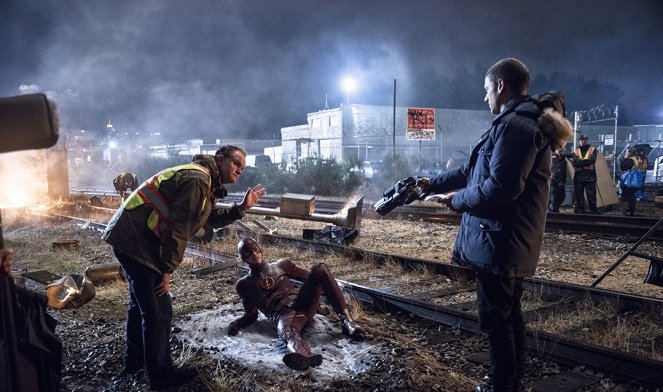 The Flash - Season 1 - Fastest Man Alive - Kuvat kuvauksista - Grant Gustin, Wentworth Miller