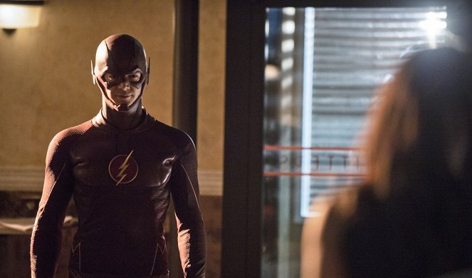 The Flash - Season 1 - Plastique - Photos - Grant Gustin