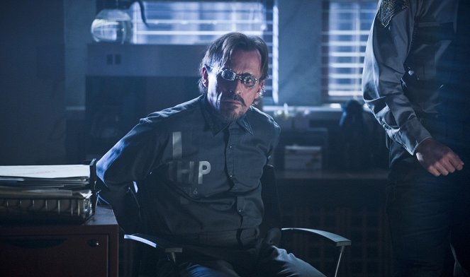 The Flash - Power Outage - Photos - Robert Knepper