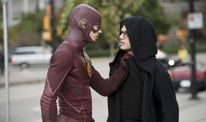 The Flash - Season 1 - The Sound and the Fury - Photos - Grant Gustin, Andy Mientus