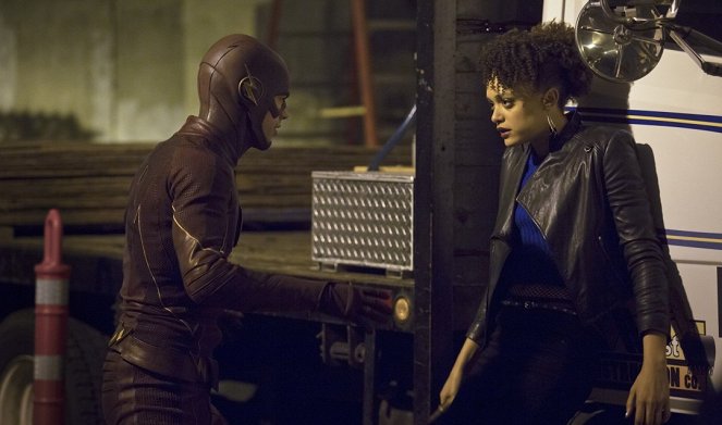 The Flash - Crazy for You - Photos - Grant Gustin, Britne Oldford