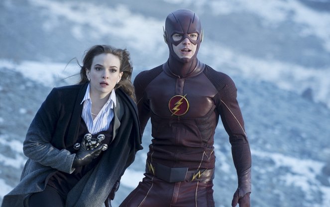 The Flash - The Nuclear Man - Photos - Danielle Panabaker, Grant Gustin