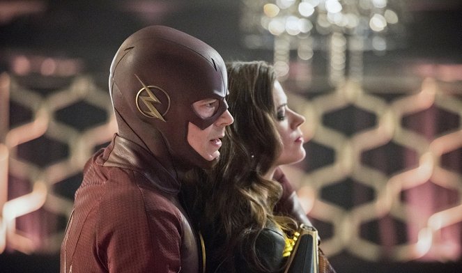 The Flash - Season 1 - Rogue Time - Photos - Grant Gustin, Peyton List