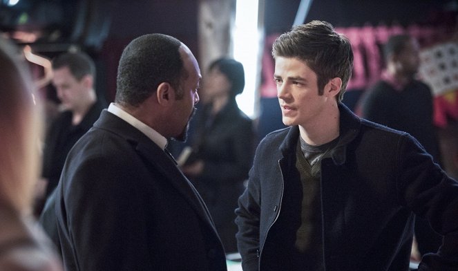 The Flash - Rogue Time - Photos - Jesse L. Martin, Grant Gustin
