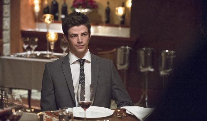 Flash - Wszyscy razem! - Z filmu - Grant Gustin