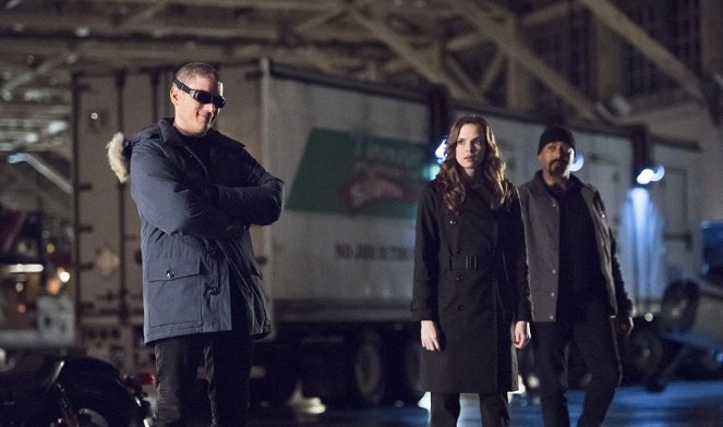 The Flash - Rogue Air - Photos - Wentworth Miller, Danielle Panabaker, Jesse L. Martin