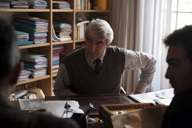 The Cop - Crime Scene Paris - Photos - Sam Waterston, Tom Austen