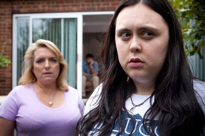 My Mad Fat Diary - Filmfotók - Claire Rushbrook, Sharon Rooney