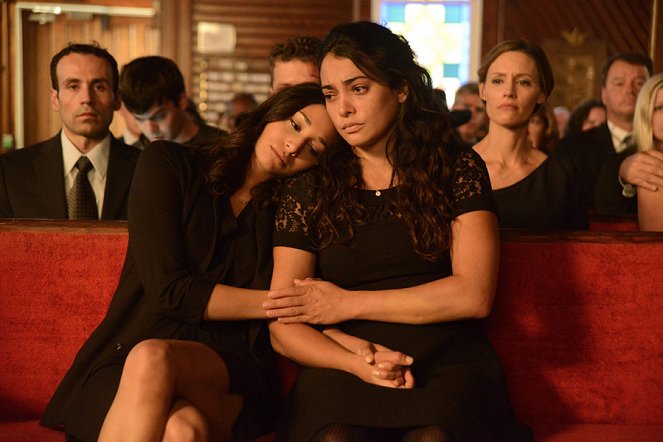 Titkok és hazugságok - Filmfotók - Meaghan Rath, Natalie Martinez, KaDee Strickland