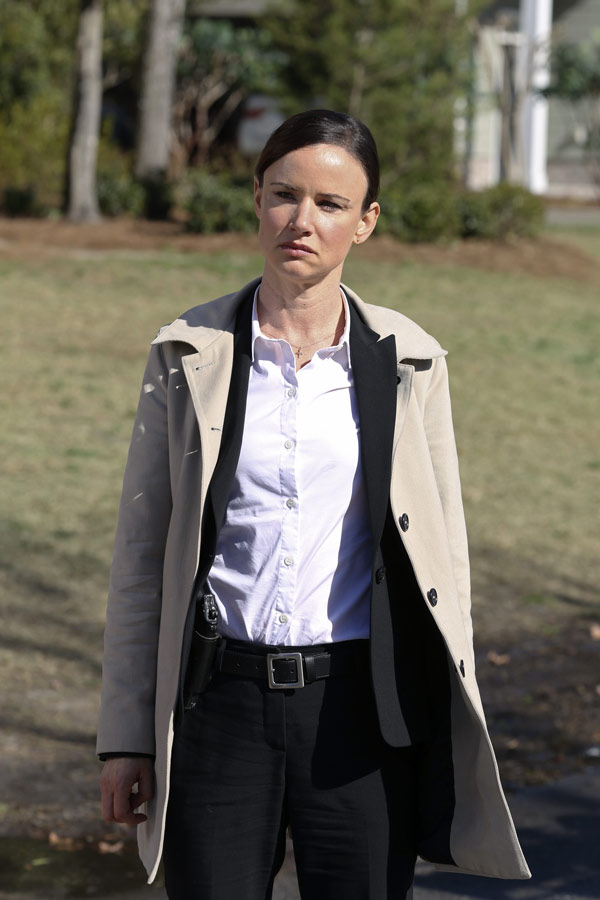 Secrets and Lies - Van film - Juliette Lewis