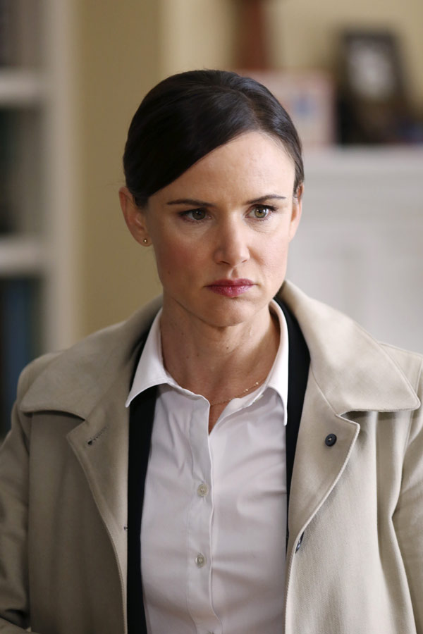 Secrets and Lies - Van film - Juliette Lewis