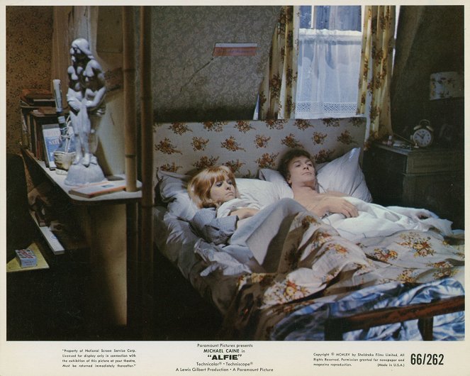 Alfie - Lobby Cards - Jane Asher, Michael Caine