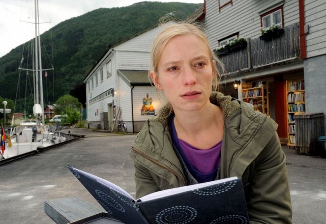 Liebe am Fjord - Das Ende der Eiszeit - De la película - Sandra Borgmann