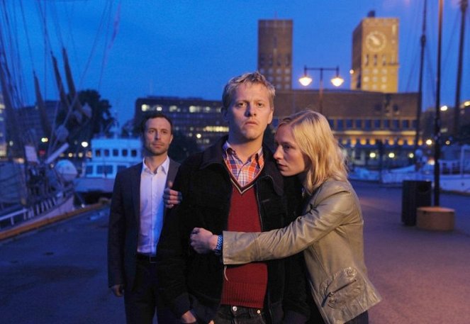 Láska u fjordu - Návrat domů - Z filmu - Philipp Langenegger, Thure Lindhardt, Sandra Borgmann