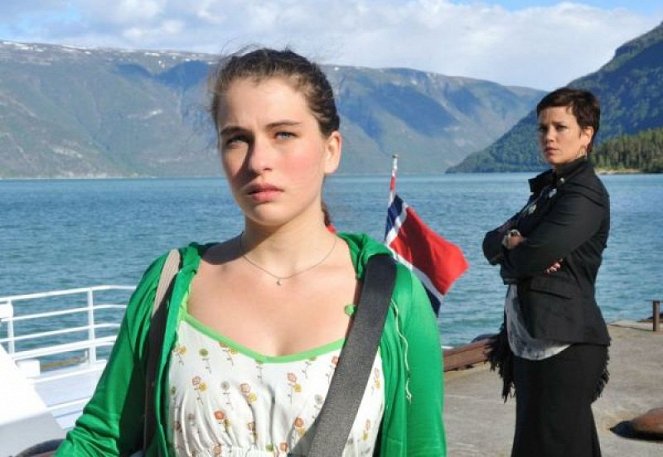 Liebe am Fjord - Das Meer der Frauen - Filmfotók - Henriette Confurius, Muriel Baumeister