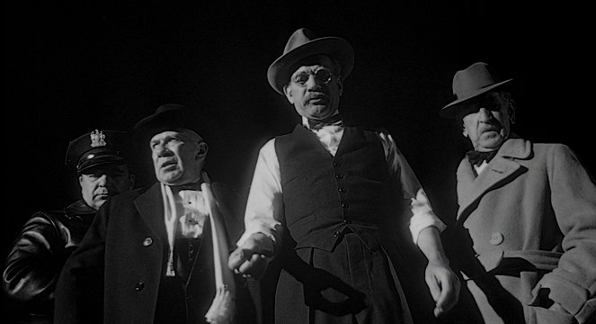 Touch of Evil - Van film - Ray Collins, Harry Shannon