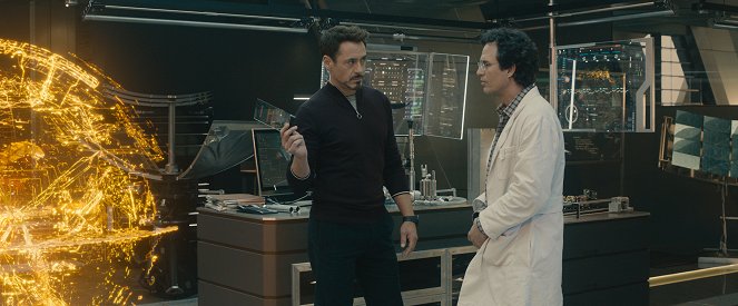 Avengers: Czas Ultrona - Z filmu - Robert Downey Jr., Mark Ruffalo