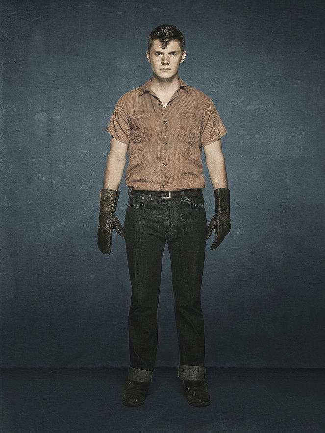 História de Horror Americana - Freak Show - Promo - Evan Peters