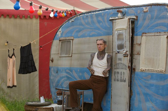 American Horror Story - Freak Show - De la película - Mat Fraser