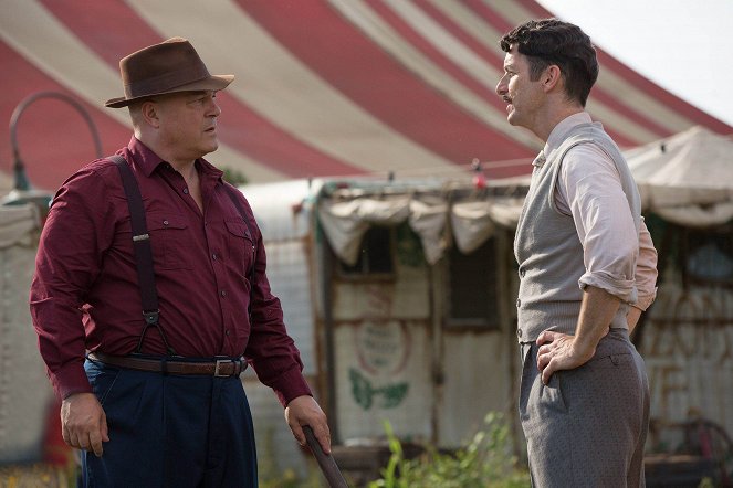 História de Horror Americana - Freak Show - Do filme - Michael Chiklis, Denis O'Hare