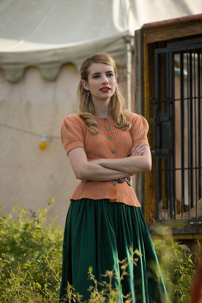 American Horror Story - Freak Show - Filmfotos - Emma Roberts