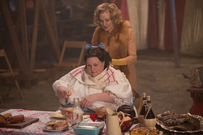 American Horror Story - Freak Show - Kuvat elokuvasta - Chrissy Metz, Jessica Lange