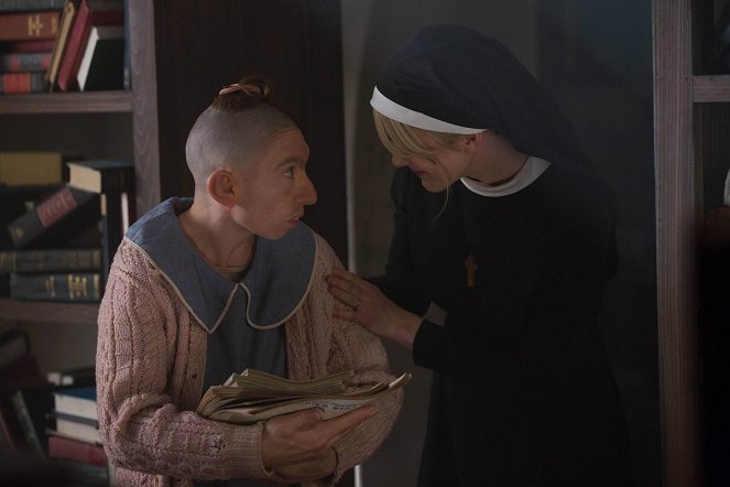 American Horror Story - Freak Show - Z filmu - Naomi Grossman, Lily Rabe