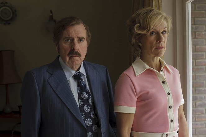 The Enfield Haunting - Promo - Timothy Spall, Juliet Stevenson