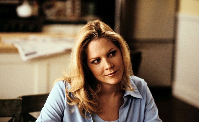 Dickie Roberts: Former Child Star - Do filme - Mary McCormack