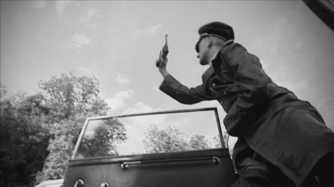 Atentát na Heydricha - Príbeh Jozefa Gabčíka a Jana Kubiša - Z filmu