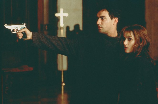 Poseídos - De la película - Ben Chaplin, Winona Ryder