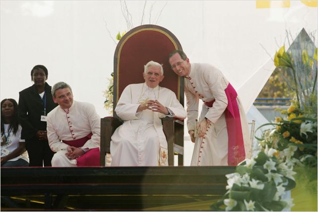 Francesco und der Papst - De filmes - Papa Bento XVI