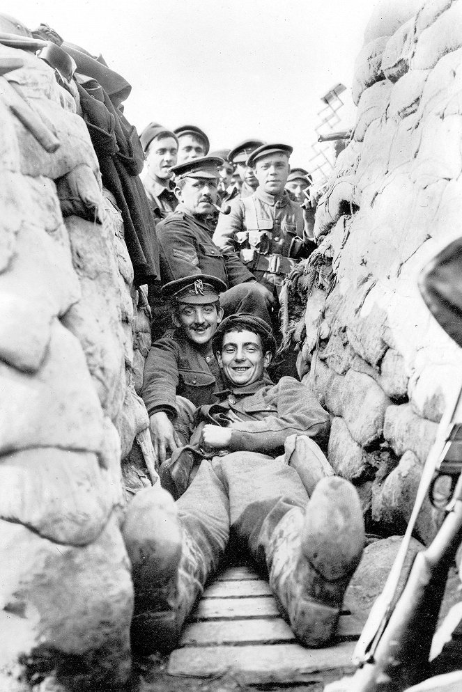 Skrytá historie: Zapomenuté fotografie 1. světové války - Z filmu