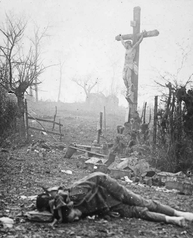Hidden Histories: WW1's Forgotten Photographs - Photos