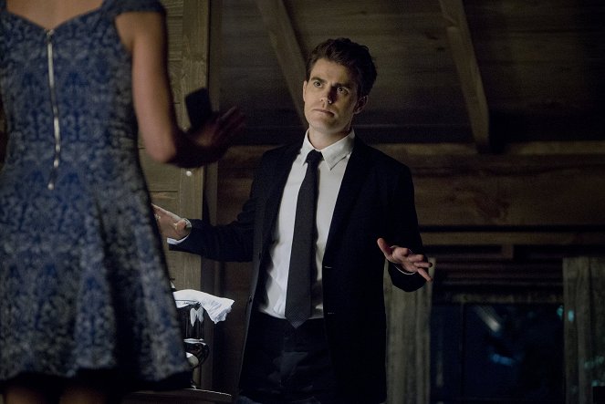 The Vampire Diaries - I'll Wed You in the Golden Summertime - Photos - Paul Wesley