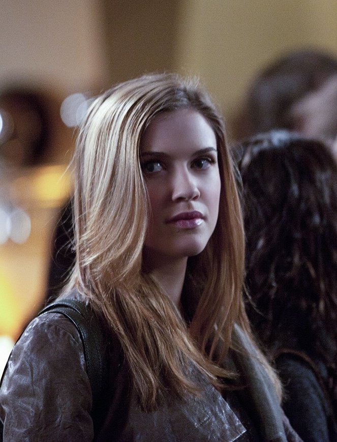 The Vampire Diaries - The House Guest - Van film - Sara Canning
