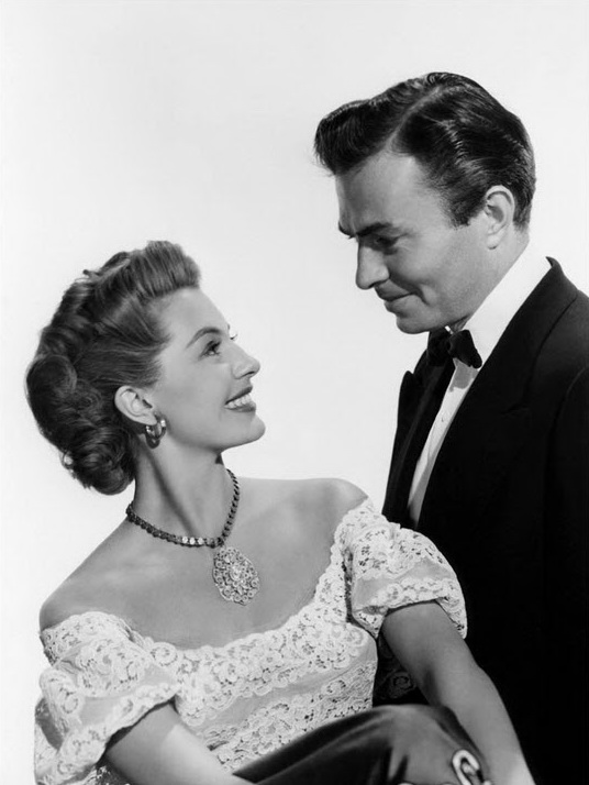 Epävarma kohtalo - Promokuvat - Cyd Charisse, James Mason