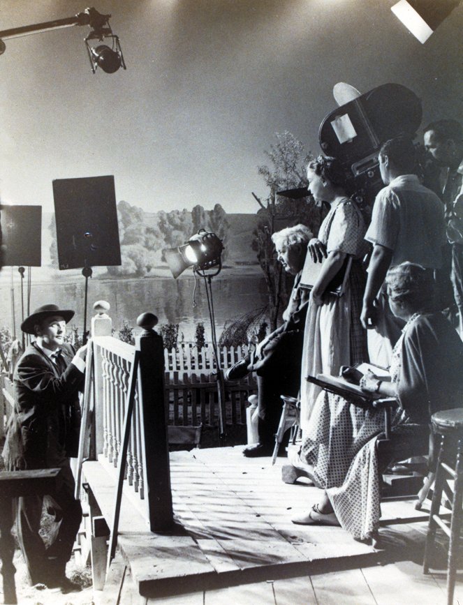 Räsynukke - Kuvat kuvauksista - Robert Mitchum, Charles Laughton, Lillian Gish