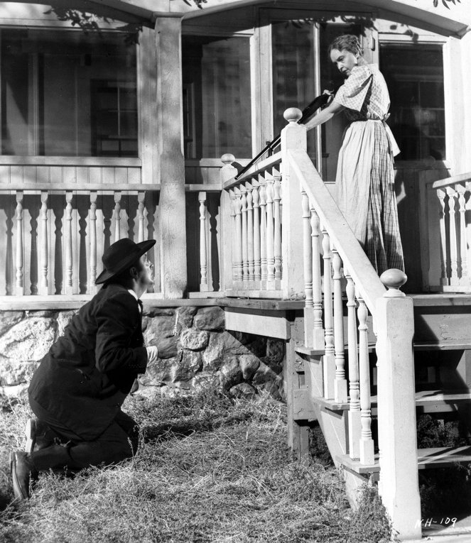 Lovcova noc - Z filmu - Robert Mitchum, Lillian Gish
