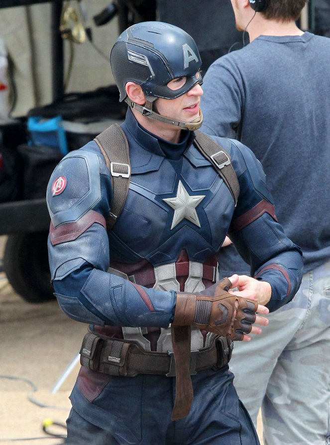 Capitão América: Guerra Civil - De filmagens - Chris Evans