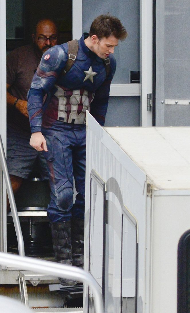 Captain America: Civil War - Making of - Chris Evans