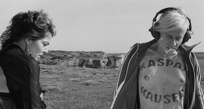 La Légende de Kaspar Hauser - Film - Claudia Gerini, Silvia Calderoni