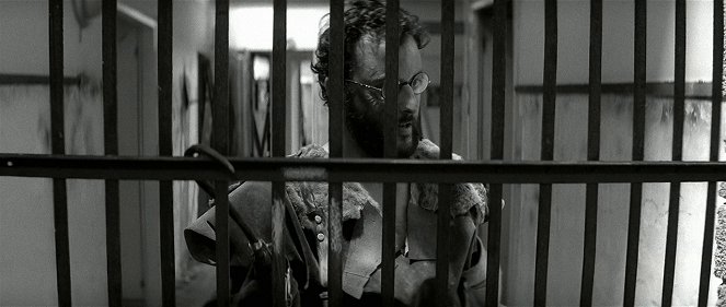 Der letzte Kampf - Filmfotos - Jean Reno