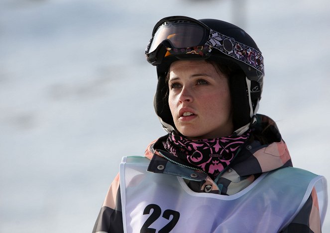 Popoluška na snowboarde - Z filmu - Felicity Jones