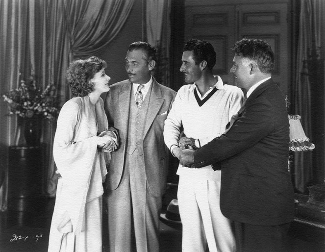 Flesh and the Devil - Van de set - Greta Garbo, Lew Cody, John Gilbert, Clarence Brown