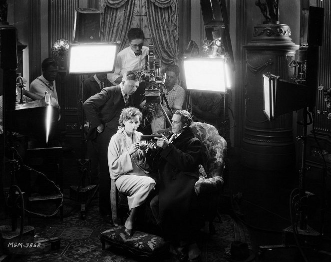 Tělo a ďábel - Z natáčení - Clarence Brown, Greta Garbo, William H. Daniels, Lars Hanson