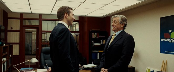 Limitless - Photos - Bradley Cooper, Robert De Niro