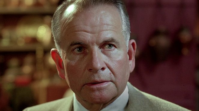Naked Lunch - Filmfotos - Ian Holm