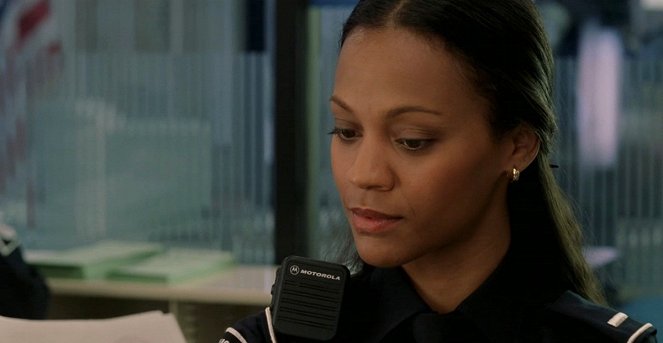 Le Terminal - Film - Zoe Saldana