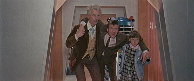 Dr. Who and the Daleks - Kuvat elokuvasta - Peter Cushing